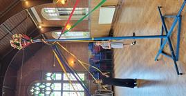Maypole session in progress