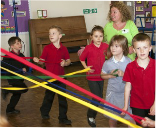 Anne Garrison teaching, photo by Alan Brown